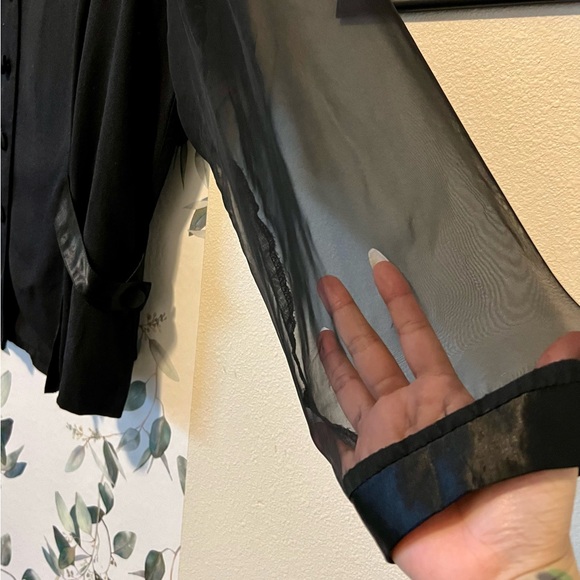 Vintage Sheer Shacket - Picture 4 of 5